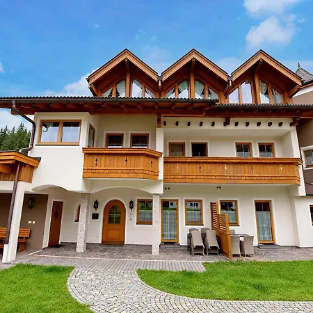 In An Alpine Setting Apartmán